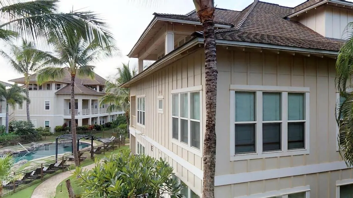 F211 Second Floor 3-Bedroom Poolside Lanai Koloa Villa